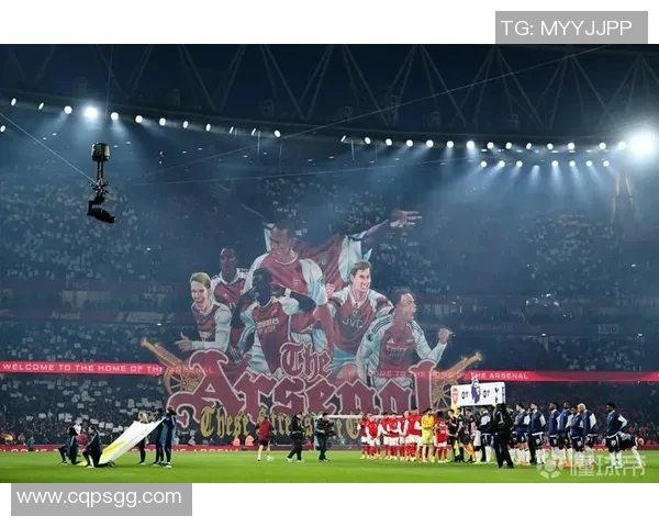 足球场外奇遇两大球星偶遇瞬间引发球迷热议震撼全场